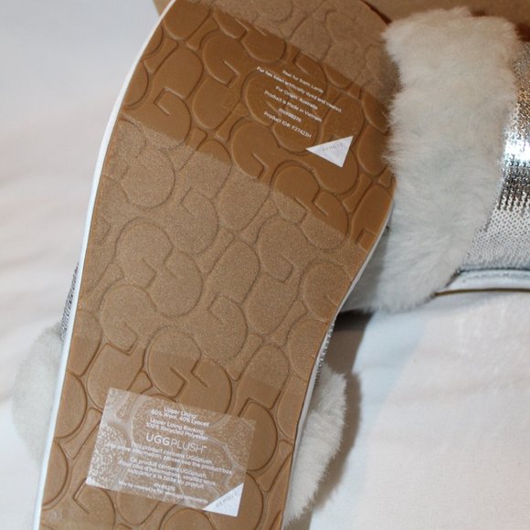 NIB UGG WOMEN'S SCUFFETTE II METALLIC SILVER SHEARLING LINED SLIPPERS - Picture 5 of 6